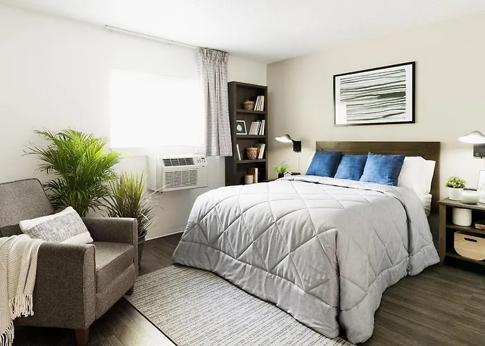 Intown Suites Extended Stay Select Houston Tx - Stafford